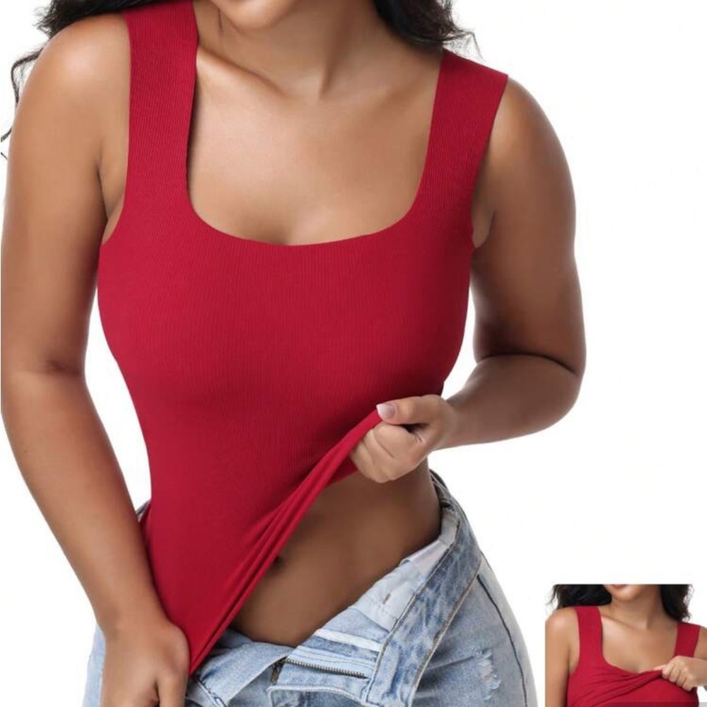 chic Red Ribbed Square-Neck Tank Top